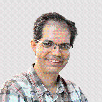 Reinforcement Learning for Improved Text and Image Generation